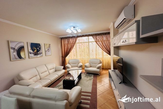 Casa in affitto 2+1 a Tirana - 530 Euro