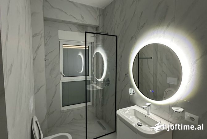 Shtepi me qera Apartament ne Tirane, 1+1, Mobilimi E mobiluar, Pagesa 450  Euro.