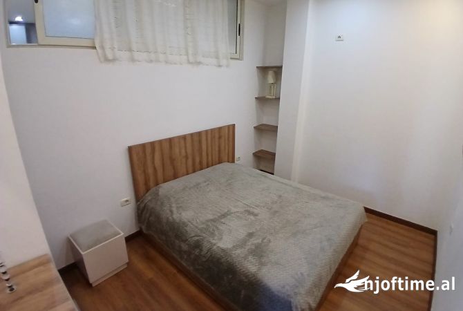 Shtepi me qera 1+1 ne Tirane - 600 Euro
