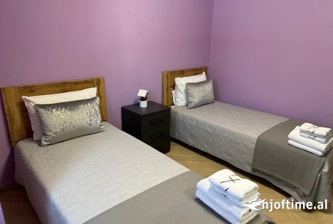 Shtepi me qera Apartament ne Tirane, 2+1, Mobilimi E mobiluar, Pagesa 850  Euro.