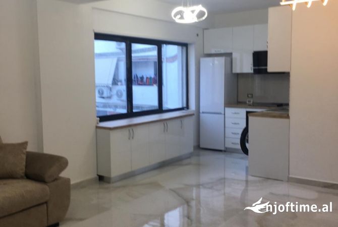 Shtepi me qera 1+1 ne Tirane - 500 Euro