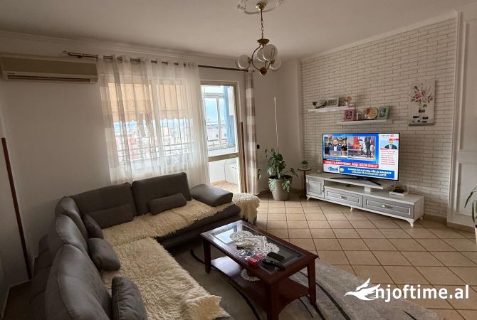 Shtepi ne shitje 2+1 ne Tirane - 280,000 Euro