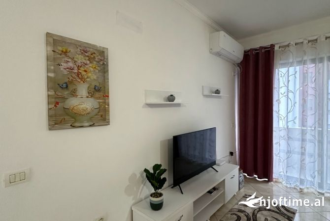 Shtepi me qera 2+1 ne Tirane - 450 Euro