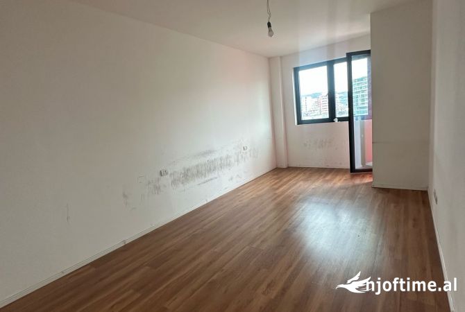 Shtepi me qera 2+1 ne Tirane - 500 Euro