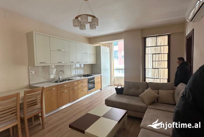 Shtepi me qera 2+1 ne Tirane - 500 Euro