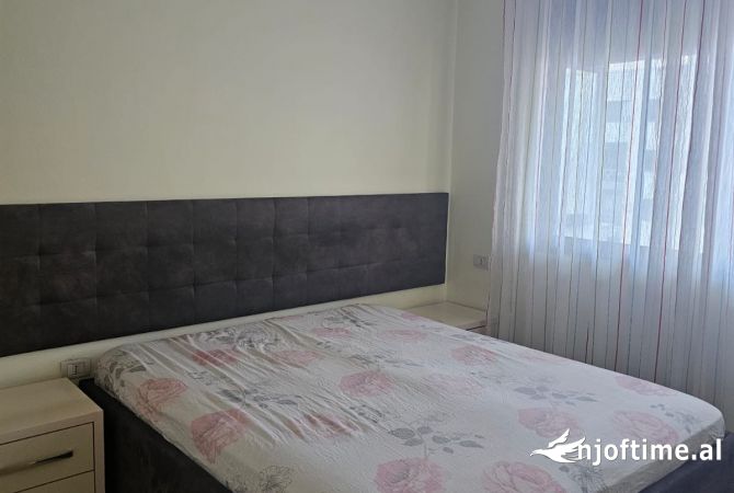 Shtepi me qera 1+1 ne Tirane - 350 Euro