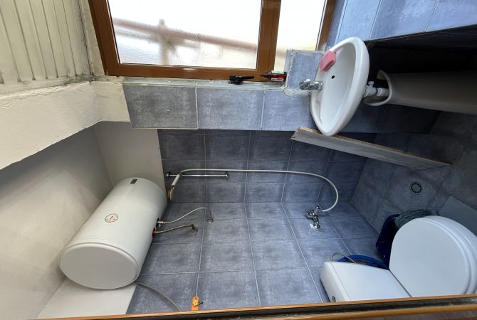 Shtepi me qera Apartament ne Tirane, 2+1, Mobilimi E mobiluar, Pagesa 450  Euro.