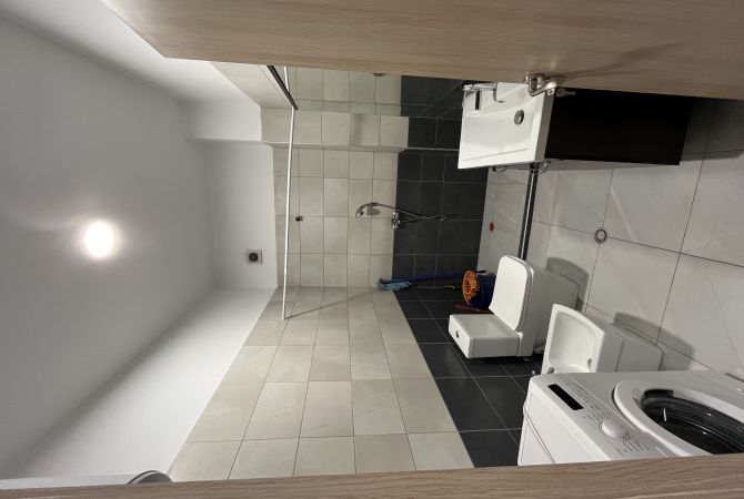 Shtepi ne shitje Apartament ne Tirane, 1+1, Mobilimi E mobiluar, Pagesa 110,000  Euro.