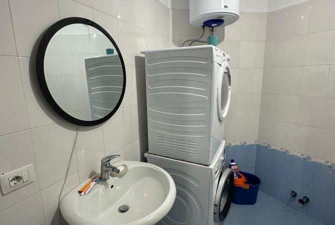 Shtepi me qera Apartament ne Tirane, 2+1, Mobilimi E mobiluar, Pagesa 450  Euro.