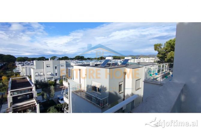 Shtepi ne shitje Penthose(kati i fundit panoramik) ne Durres, 3+1, Mobilimi E mobiluar, Pagesa 280,000  Euro.