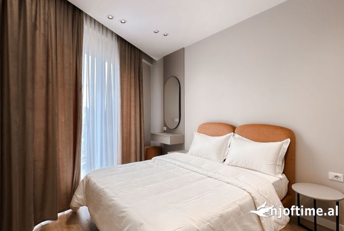 Shtepi ne shitje Apartament ne Tirane, 1+1, Mobilimi E mobiluar, Pagesa 187,000  Euro.