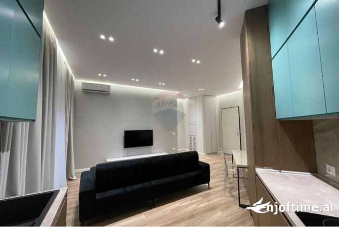 Ambient biznesi me qera 3+1 ne Tirane - 800 Euro