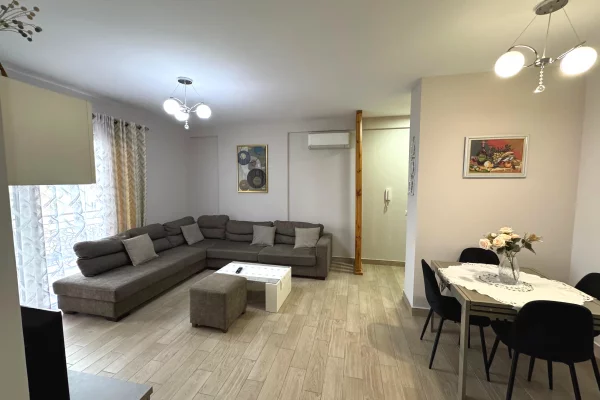 Shtepi me qera 1+1 ne Tirane - 600 Euro