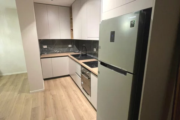 Shtepi me qera 2+1 ne Tirane - 500 Euro