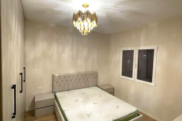 Shtepi me qera 2+1 ne Tirane - 500 Euro