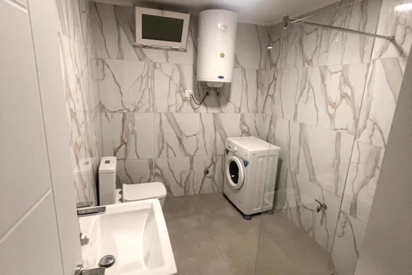 Shtepi me qera 1+1 ne Tirane - 550 Euro