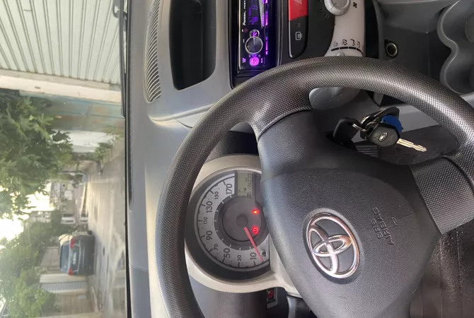 Makina ne shitje  ne Tirane - 160,000 Leke