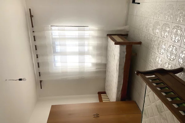 Shtepi me qera Shtepi Private ne Tirane, 1+1, Mobilimi E mobiluar, Pagesa 23,000  Leke.