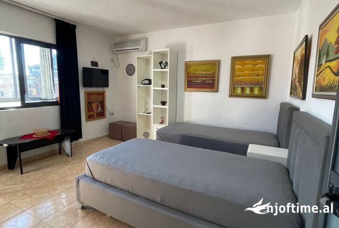 Shtepi me qera Garsoniere ne Tirane - 380 Euro