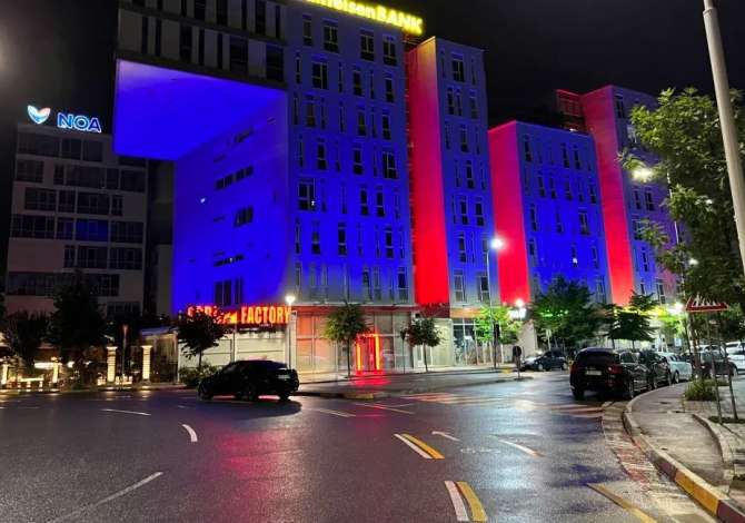 Apartament per Zyra me Qera te Komuna e Parisit te KIKA 2