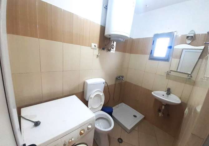 Shtepi me qera Apartament ne Tirane, 1+1, Mobilimi E mobiluar, Pagesa 30,000  Leke.