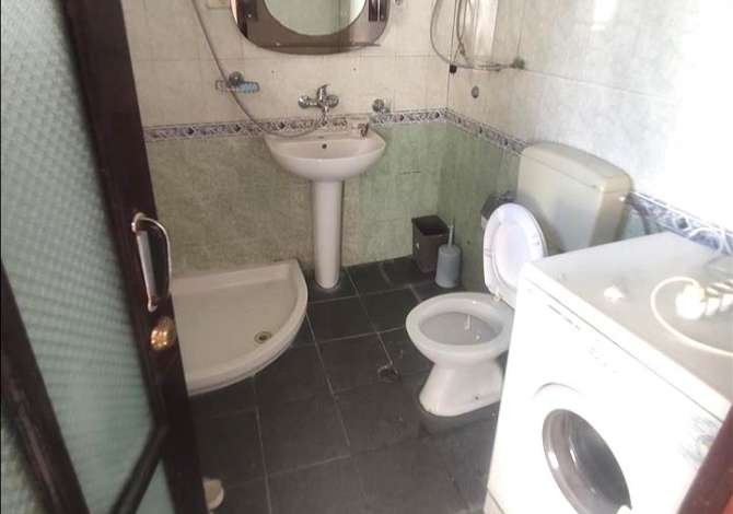 Shtepi me qera Apartament ne Tirane, 2+1, Mobilimi E mobiluar, Pagesa 400  Euro.