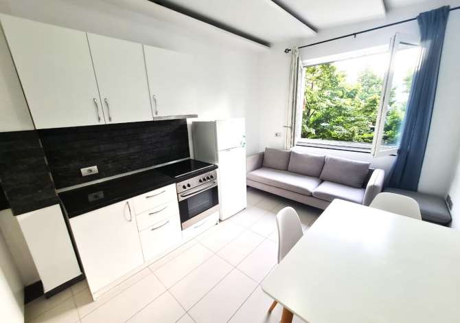 Shtepi me qera 2+1 ne Tirane - 50,000 Leke