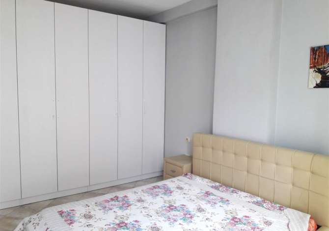 Shtepi me qera 2+1 ne Tirane - 45,000 Leke