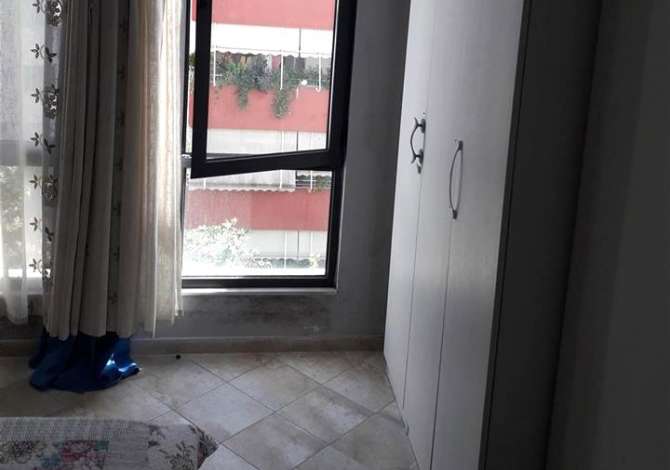 Shtepi me qera Apartament ne Tirane, 2+1, Mobilimi E mobiluar, Pagesa 45,000  Leke.