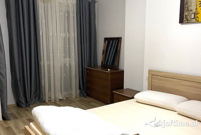 Shtepi me qera 1+1 ne Tirane - 650 Euro