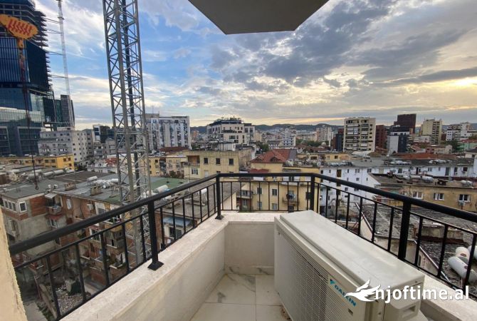 ⭐ Ambient me Qera ne Qender tek Donika Center