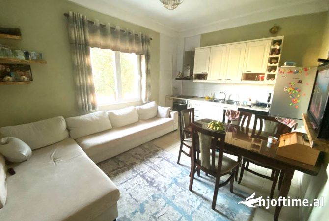 House for Rent 4+1 in Tirana - 500 Euro