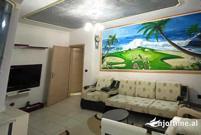 Shtepi me qera 2+1 ne Tirane - 45,000 Leke