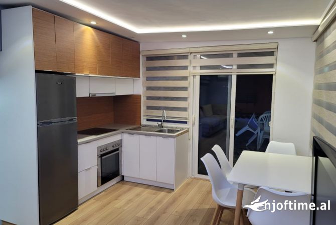 Shtepi me qera 2+1 ne Tirane - 500 Euro