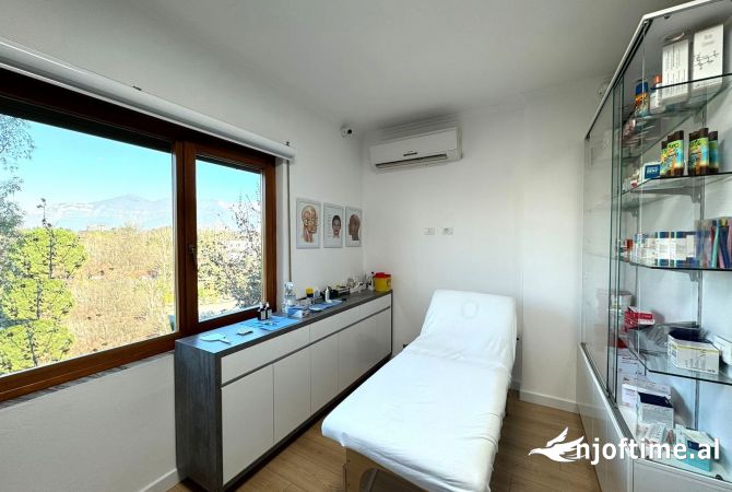 Ambient biznesi me qera 3+1 ne Tirane - 1,500 Euro