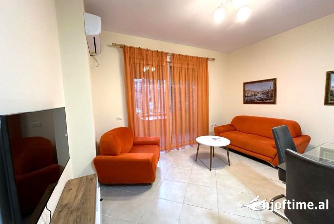 Shtepi me qera 2+1 ne Tirane - 550 Euro