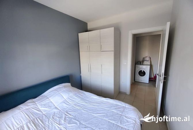 Shtepi me qera Apartament ne Tirane, 1+1, Mobilimi E mobiluar, Pagesa 420  Euro.