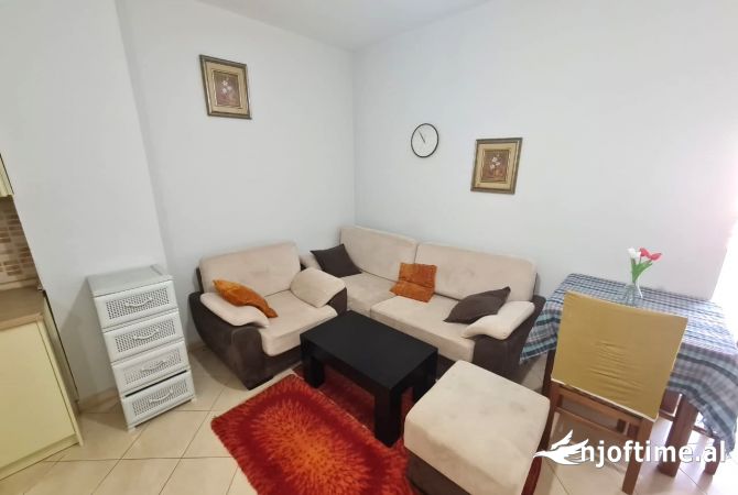 Casa in affitto 1+1 a Tirana - 35,000 Leke