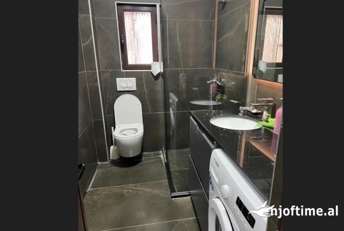 Shtepi me qera Apartament ne Tirane, 1+1, Mobilimi E mobiluar, Pagesa 500  Euro.