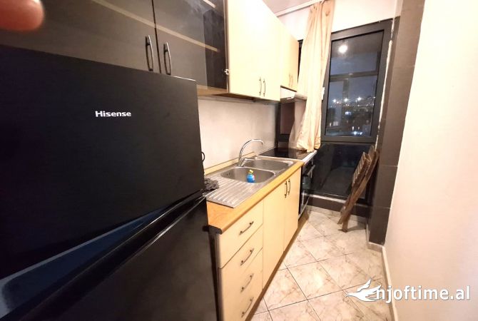 Shtepi me qera Apartament ne Tirane, 1+1, Mobilimi E mobiluar, Pagesa 34,000  Leke.