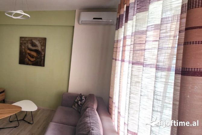 Shtepi me qera 2+1 ne Tirane - 700 Euro
