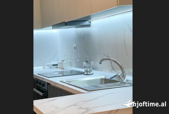 Shtepi me qera Apartament ne Tirane, Garsoniere, Mobilimi E mobiluar, Pagesa 40,000  Leke.