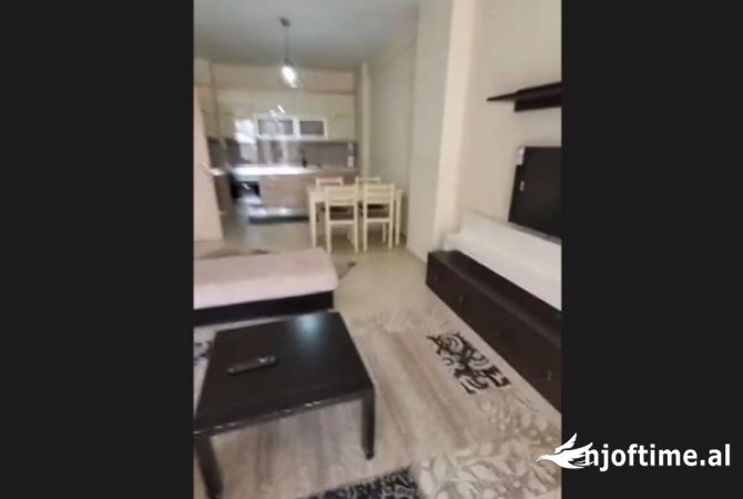 Shtepi me qera 2+1 ne Tirane - 50,000 Leke