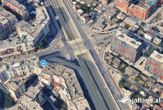 Shtepi me qera Apartament ne Tirane, 2+1, Mobilimi E mobiluar, Pagesa 50,000  Leke.