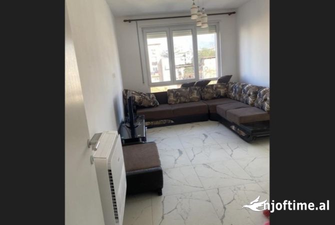 Shtepi me qera 1+1 ne Tirane - 550 Euro