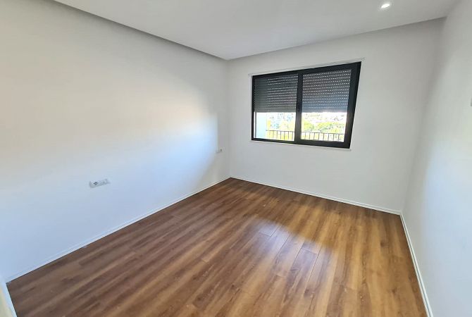 Shtepi me qera Apartament ne Tirane, 1+1, Mobilimi E mobiluar, Pagesa 40,000  Leke.