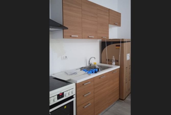 Shtepi me qera Apartament ne Tirane, 1+1, Mobilimi E mobiluar, Pagesa 35,000  Leke.