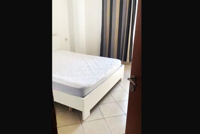 Shtepi me qera Apartament ne Tirane, 1+1, Mobilimi E mobiluar, Pagesa 35,000  Leke.