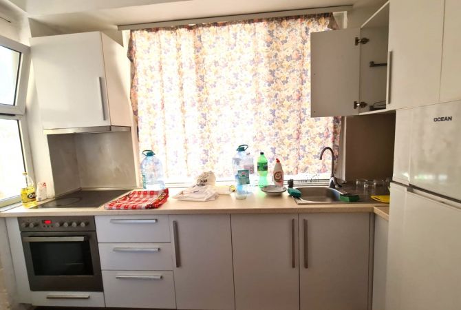 Shtepi me qera 2+1 ne Tirane - 50,000 Leke