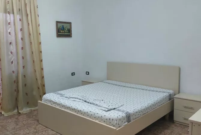 Shtepi me qera Apartament ne Tirane, 1+1, Mobilimi E mobiluar, Pagesa 32,000  Leke.